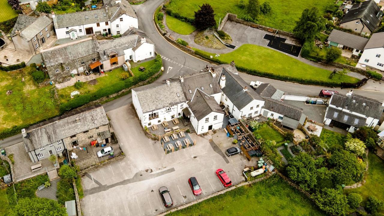 White Hart Inn Bouth Esterno foto