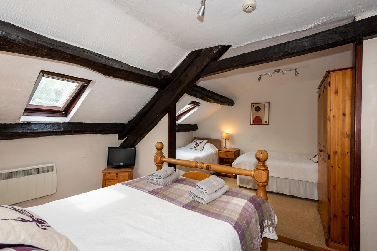 White Hart Inn Bouth Esterno foto